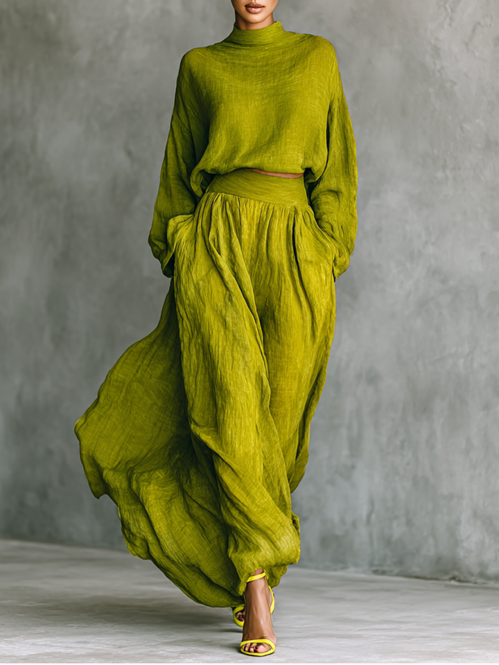 Green Women's Set Made from a Cotton-Linen Blend